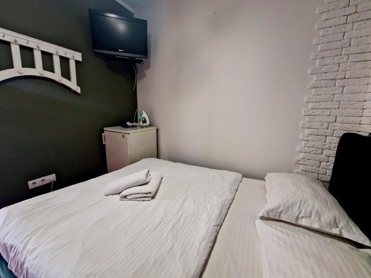 Svobody Apartments Лвив Екстериор снимка
